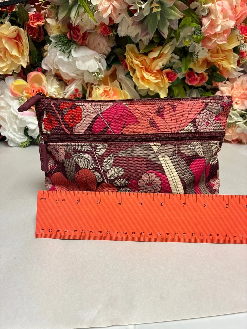 Vera Bradley Lighten Up Bohemian Blooms Cosmetic Case Red Pink Floral Retired